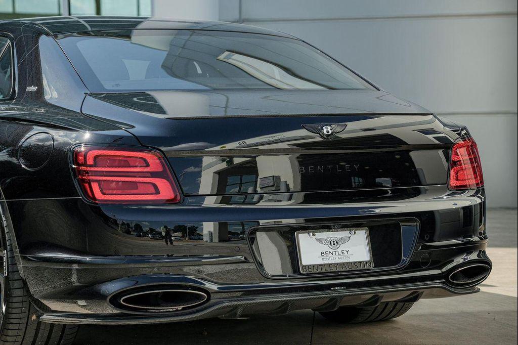 new 2025 Bentley Flying Spur car, priced at $368,155