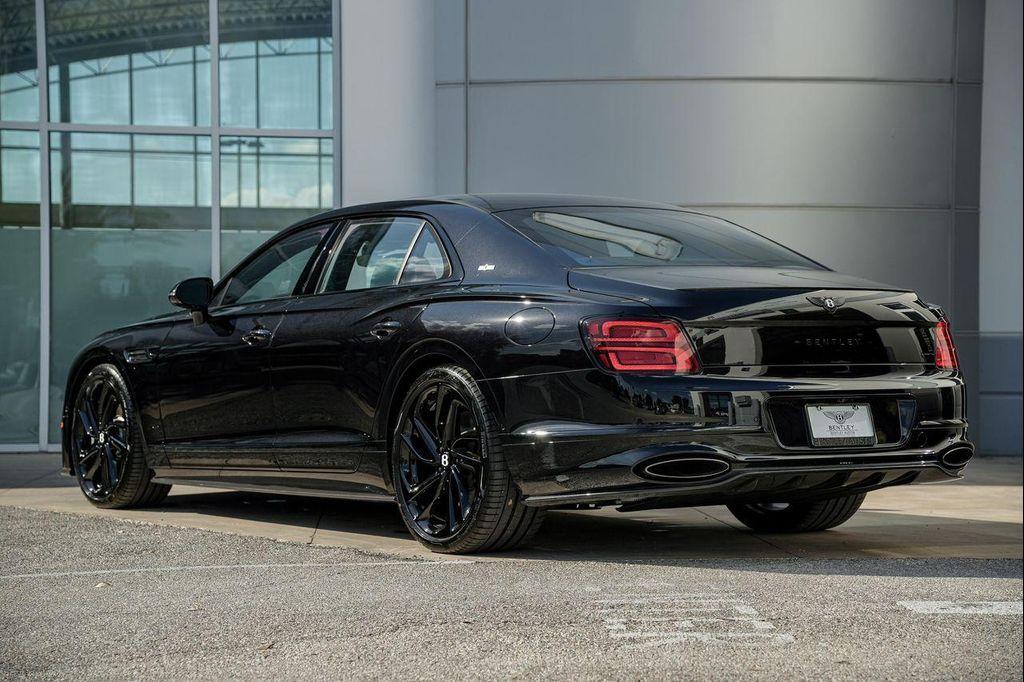new 2025 Bentley Flying Spur car, priced at $368,155