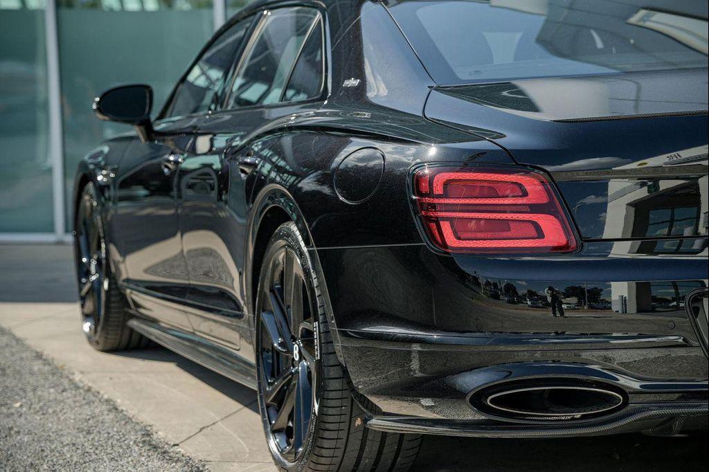 new 2025 Bentley Flying Spur car, priced at $368,155