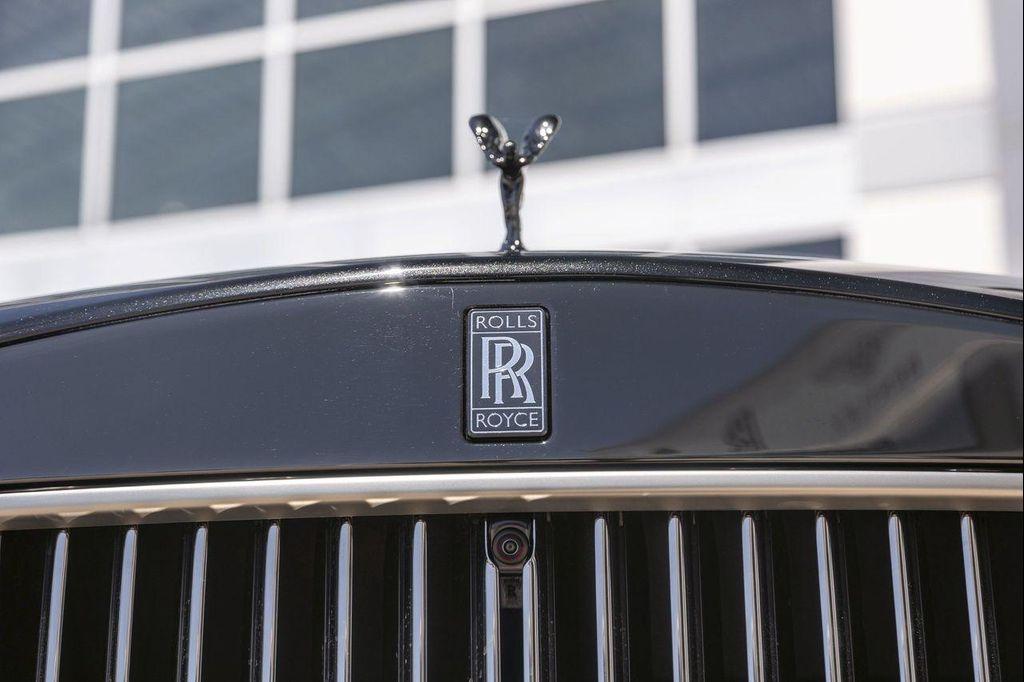 new 2026 Rolls-Royce Cullinan car, priced at $551,550
