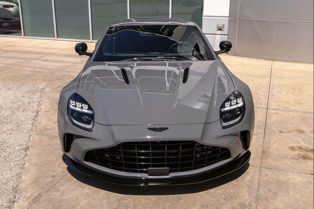 new 2026 Aston Martin Vantage car
