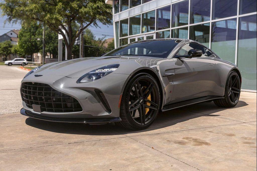 new 2026 Aston Martin Vantage car