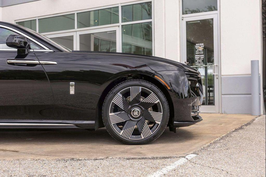 new 2026 Rolls-Royce Spectre car, priced at $440,250