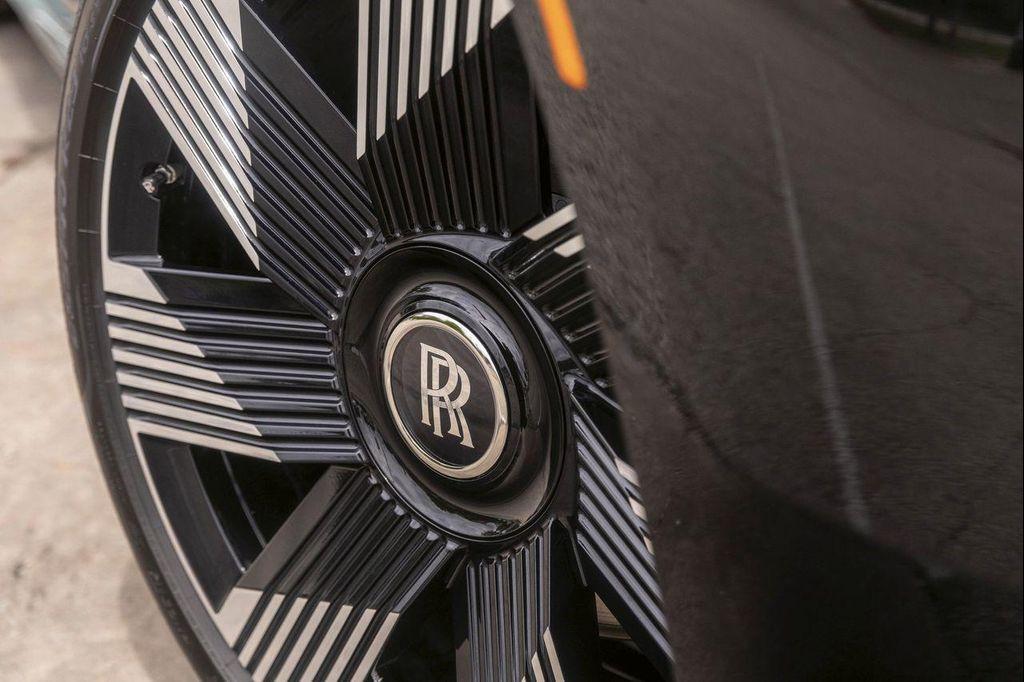 new 2026 Rolls-Royce Spectre car, priced at $440,250