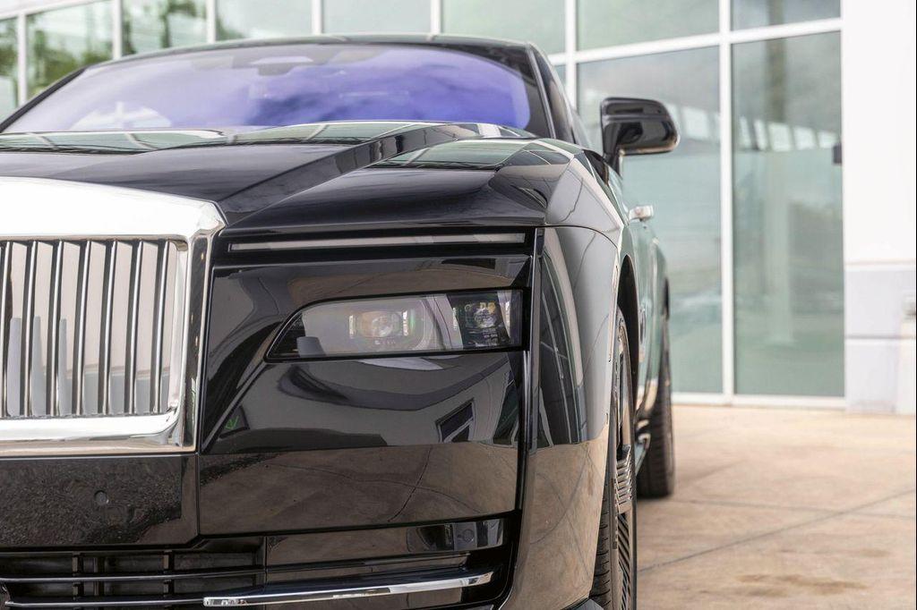 new 2026 Rolls-Royce Spectre car, priced at $440,250
