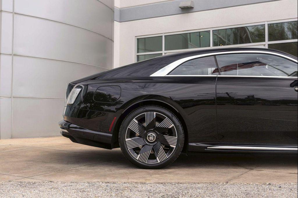 new 2026 Rolls-Royce Spectre car, priced at $440,250