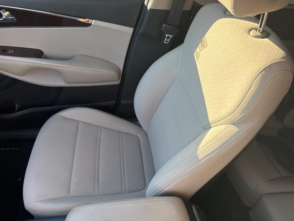 used 2018 Kia Sorento car, priced at $9,288