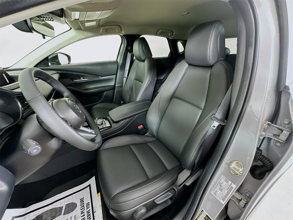 new 2025 Mazda CX-30 car, priced at $27,052