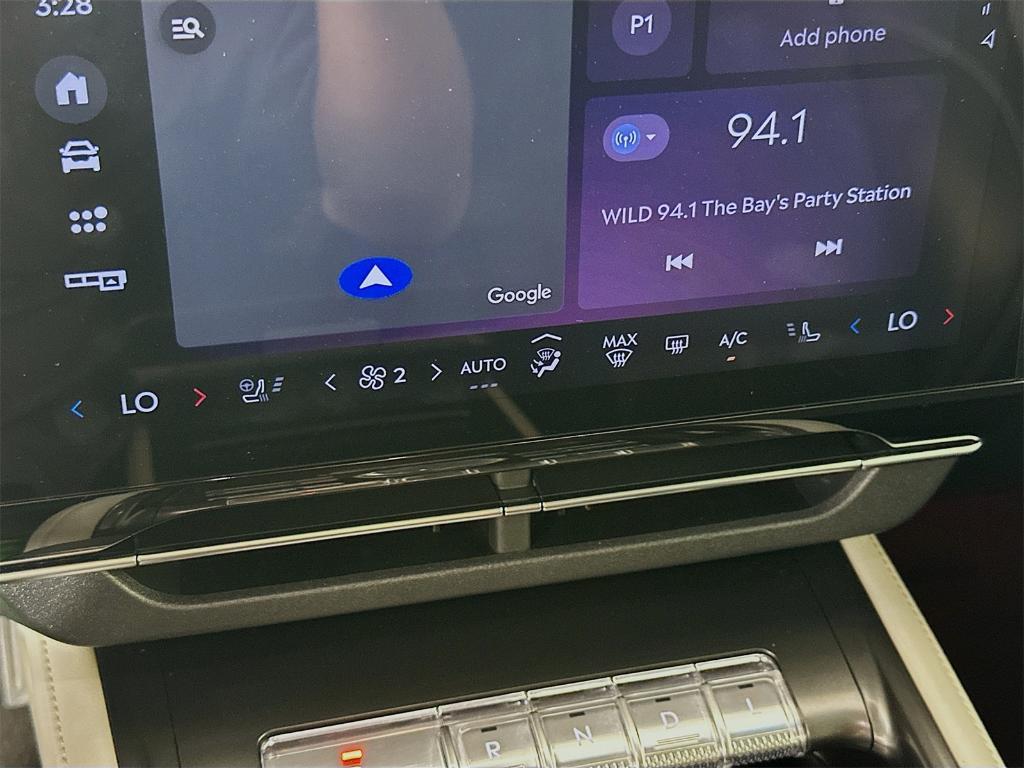 used 2024 Lincoln Nautilus car, priced at $46,988