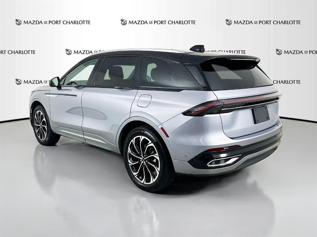 used 2024 Lincoln Nautilus car, priced at $46,988