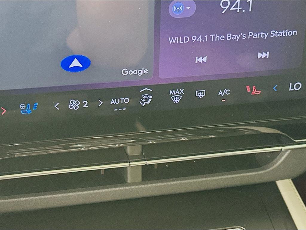 used 2024 Lincoln Nautilus car, priced at $46,988