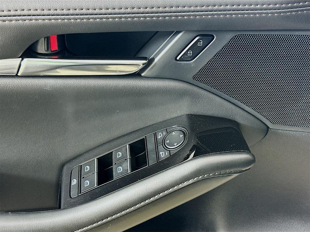 new 2025 Mazda Mazda3 car, priced at $27,612