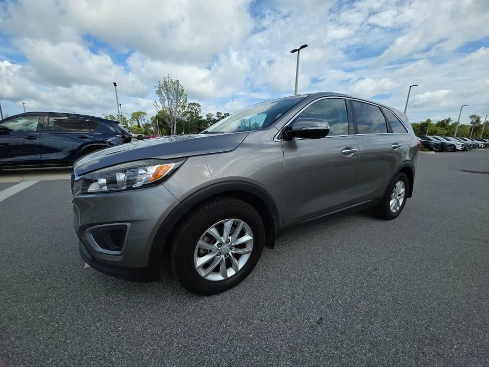 used 2016 Kia Sorento car, priced at $11,200