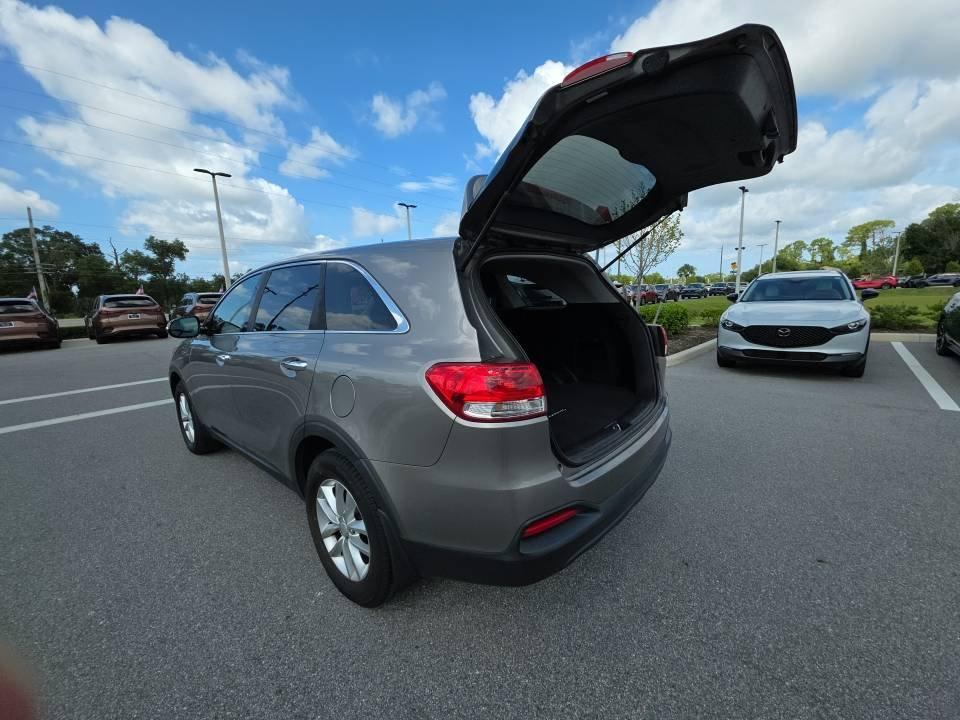 used 2016 Kia Sorento car, priced at $11,200