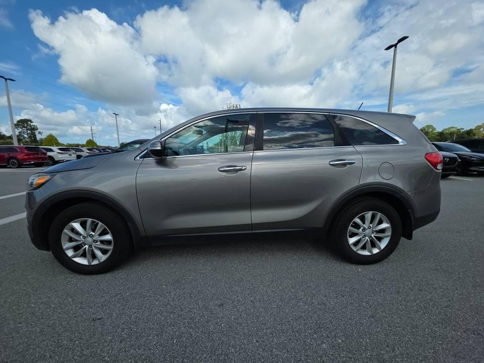 used 2016 Kia Sorento car, priced at $11,200