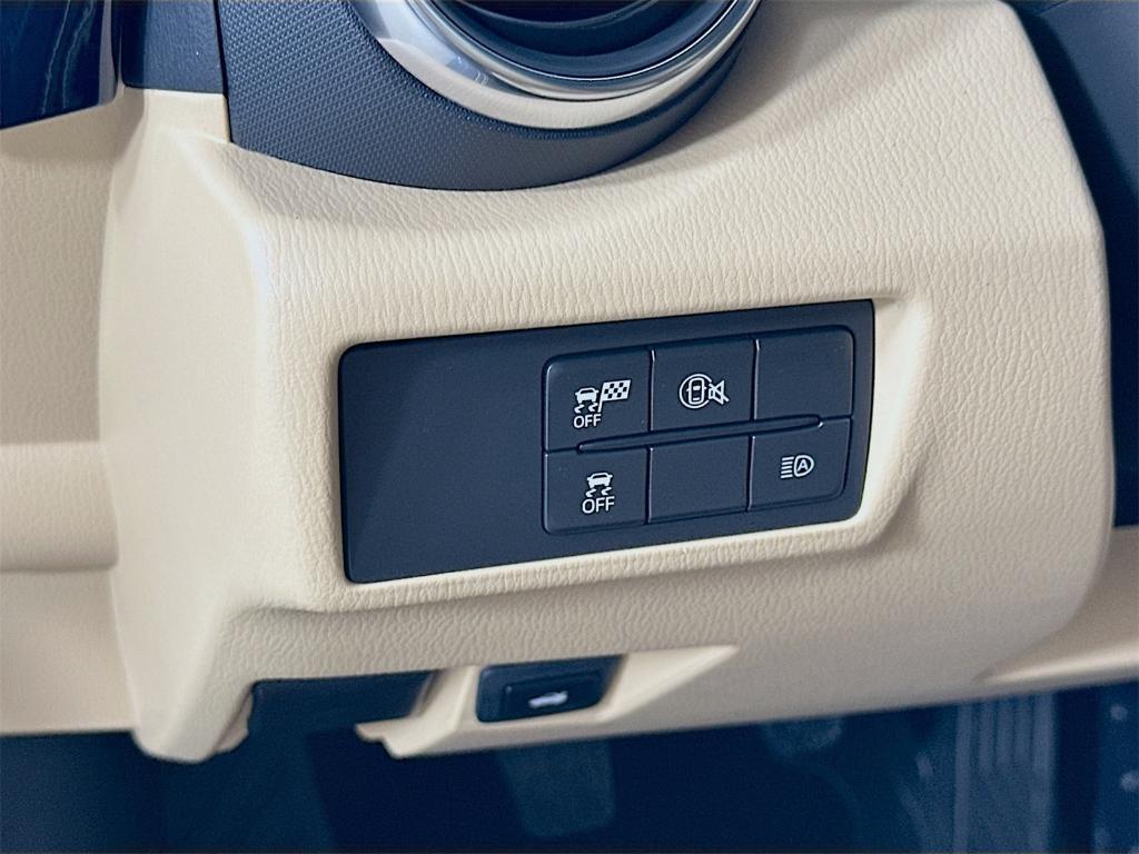 new 2025 Mazda MX-5 Miata RF car, priced at $39,009