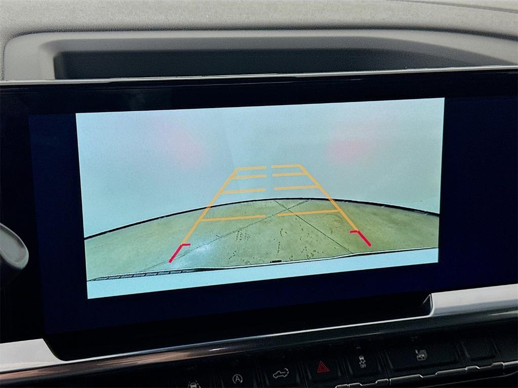 used 2024 Chevrolet Silverado 1500 car, priced at $42,988