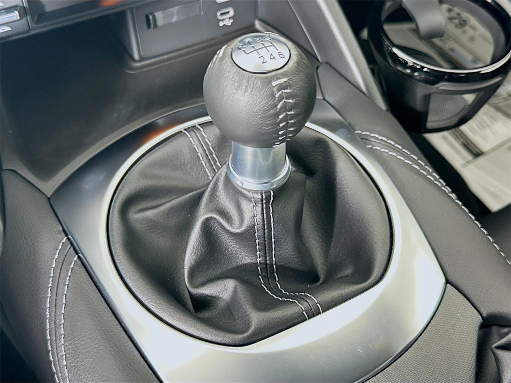 new 2025 Mazda MX-5 Miata RF car, priced at $38,372