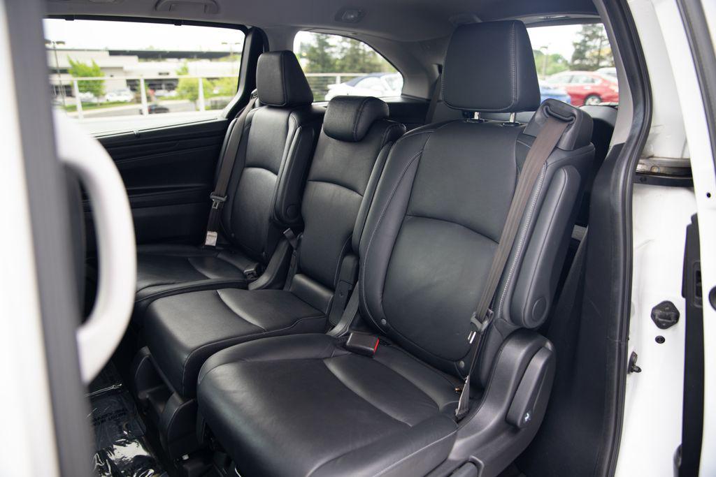 used 2024 Honda Odyssey car, priced at $34,288