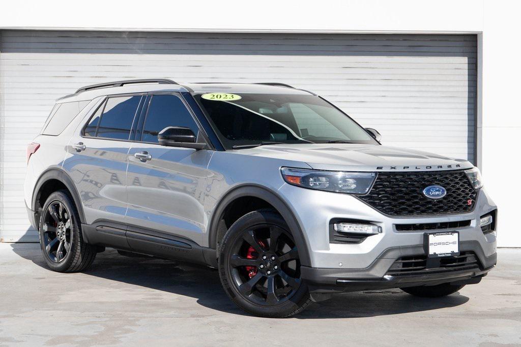 used 2023 Ford Explorer car, priced at $40,999