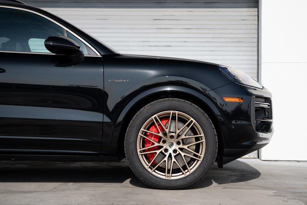 new 2026 Porsche Cayenne car, priced at $187,630