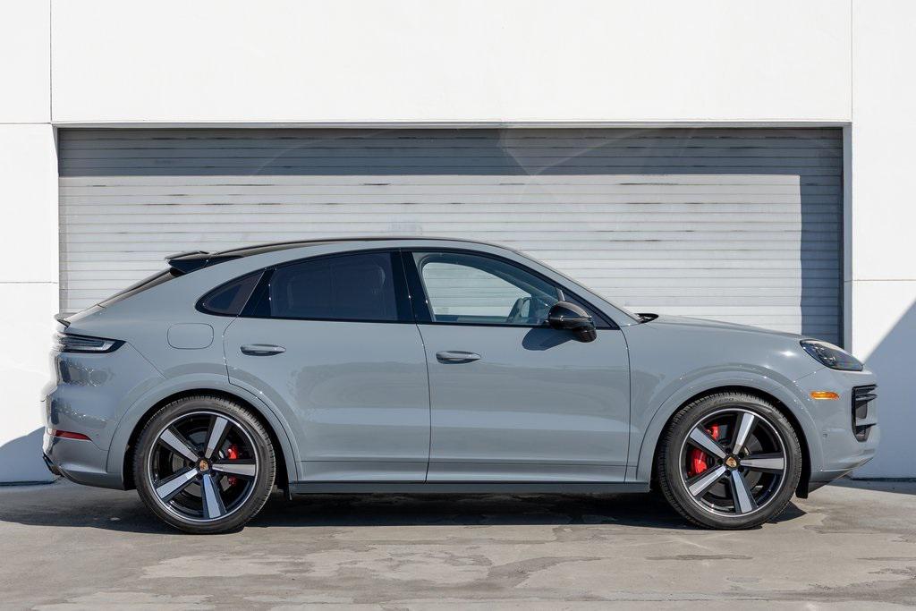 used 2025 Porsche Cayenne car, priced at $151,998