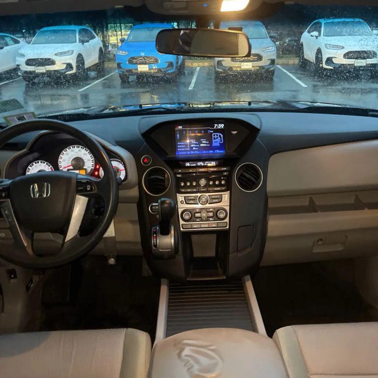 used 2015 Honda Pilot car, priced at $12,900