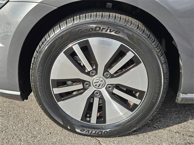 used 2019 Volkswagen e-Golf car, priced at $11,487
