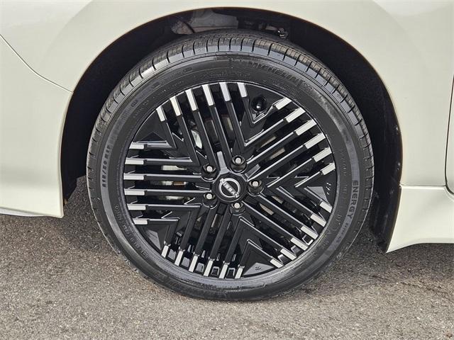 used 2024 Nissan Leaf car, priced at $17,687