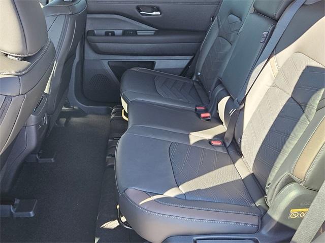 new 2025 Nissan Pathfinder car, priced at $43,283