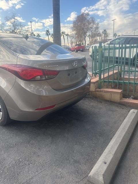 used 2016 Hyundai Elantra car
