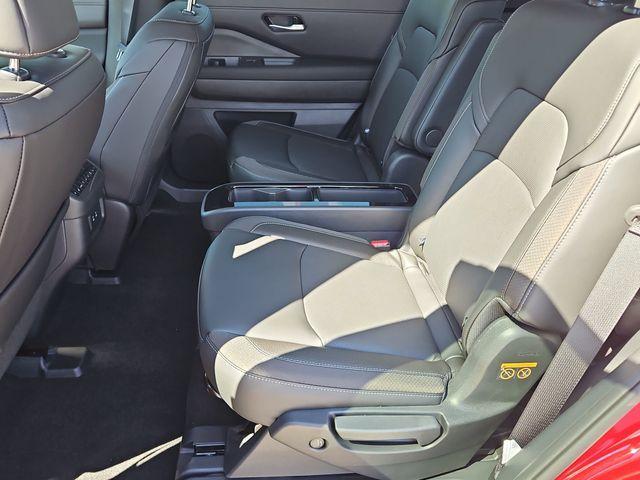 new 2026 Nissan Pathfinder car, priced at $47,405