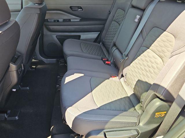 new 2026 Nissan Pathfinder car, priced at $40,549