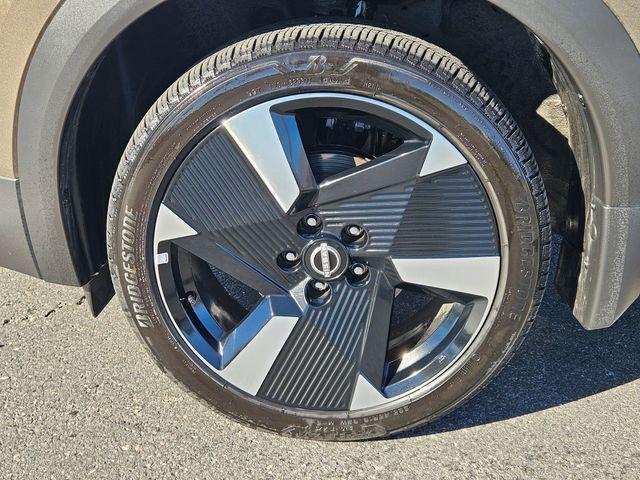 used 2025 Nissan Kicks car, priced at $21,987