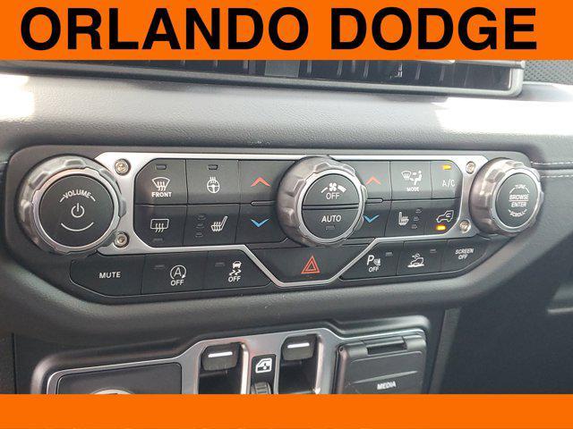 new 2025 Jeep Gladiator car, priced at $49,758