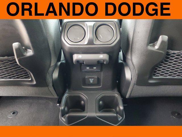 new 2025 Jeep Gladiator car, priced at $49,758