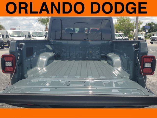 new 2025 Jeep Gladiator car, priced at $49,758