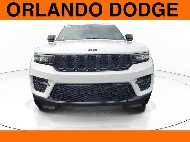 new 2025 Jeep Grand Cherokee car, priced at $38,159