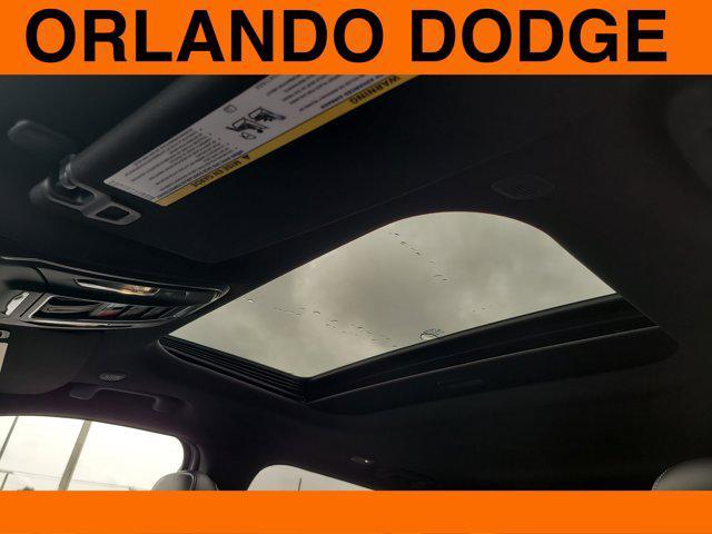 new 2025 Jeep Grand Cherokee car, priced at $38,159