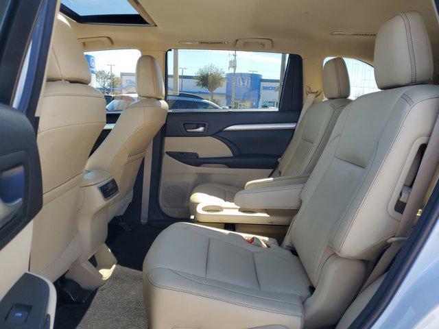 used 2018 Toyota Highlander car, priced at $21,168