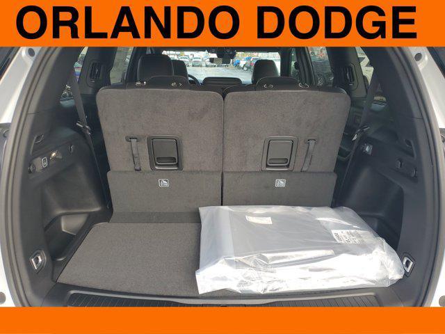 new 2025 Jeep Grand Cherokee L car, priced at $49,996