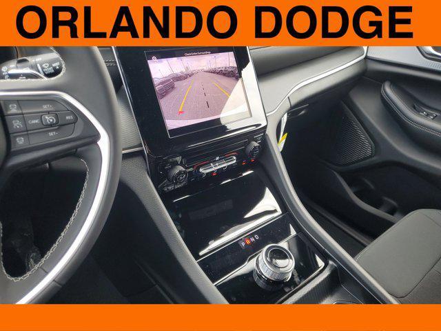 new 2025 Jeep Grand Cherokee car, priced at $32,501