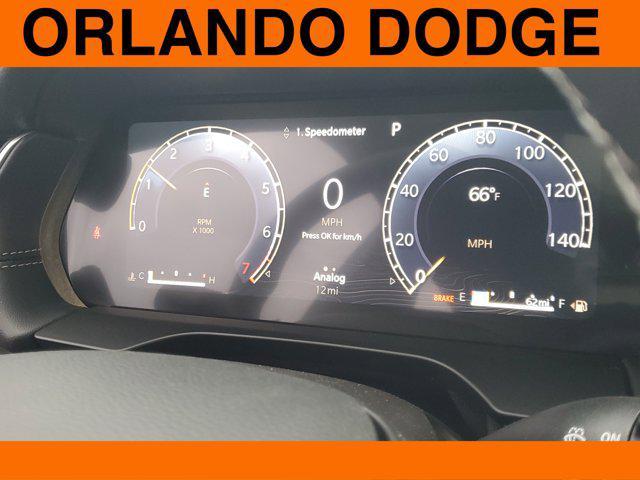 new 2025 Jeep Grand Cherokee car, priced at $49,161