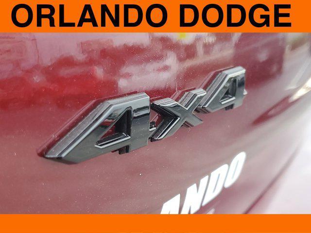 new 2025 Jeep Grand Cherokee car, priced at $49,161