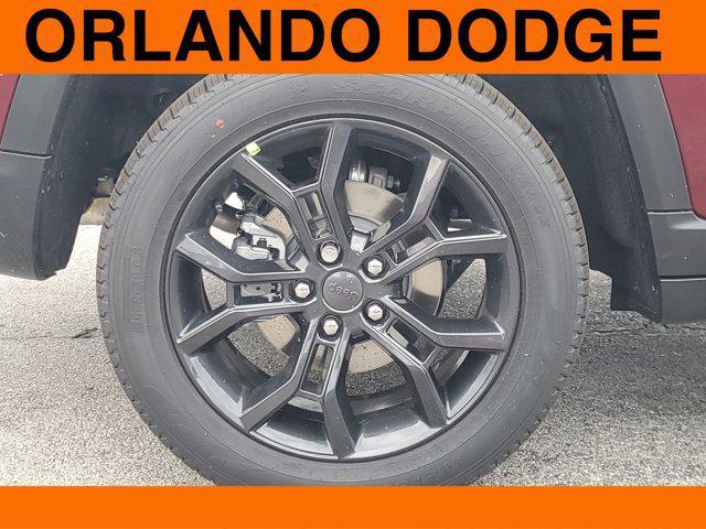 new 2025 Jeep Grand Cherokee car, priced at $49,161