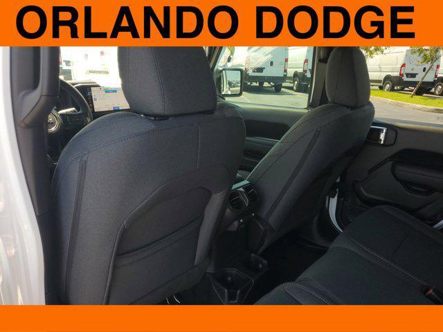 new 2025 Jeep Gladiator car, priced at $44,655