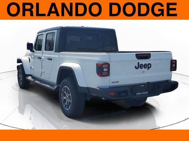 new 2025 Jeep Gladiator car, priced at $44,655