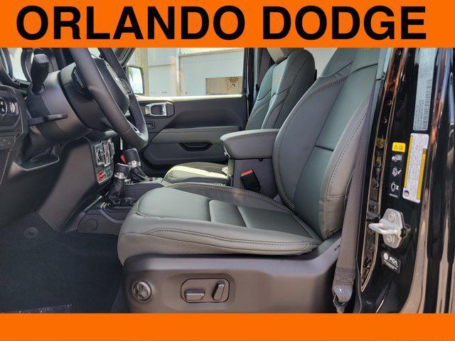 used 2025 Jeep Gladiator car