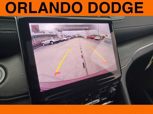 new 2025 Jeep Grand Cherokee car, priced at $46,304