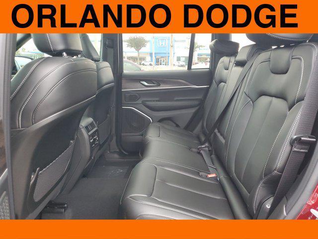 new 2025 Jeep Grand Cherokee car, priced at $46,304